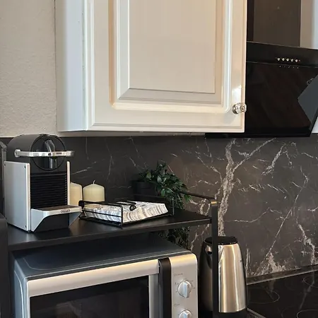 3-raum-city-apartment Ost-1 * Dusseldorf